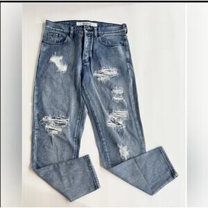 Melville  Women’s Distressed Ripped Jeans  Sz.  24 EUC